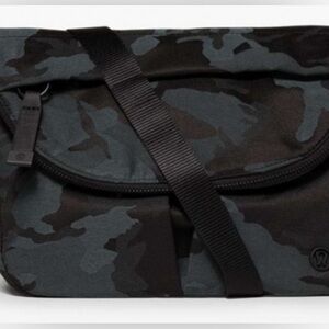 Lululemon Festival Bag